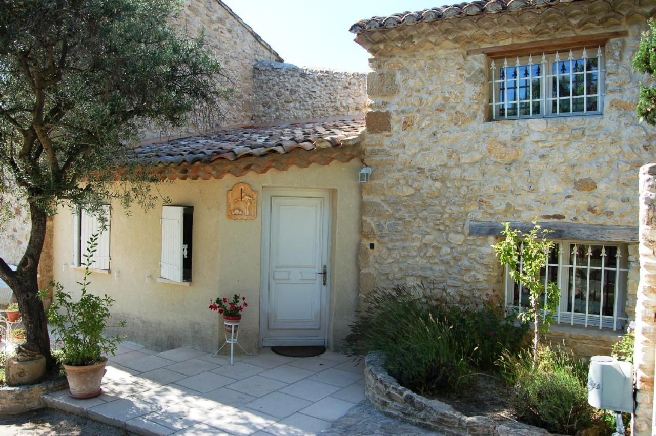 Le Mas Du Chat Bed & Breakfast Cavaillon Exterior photo