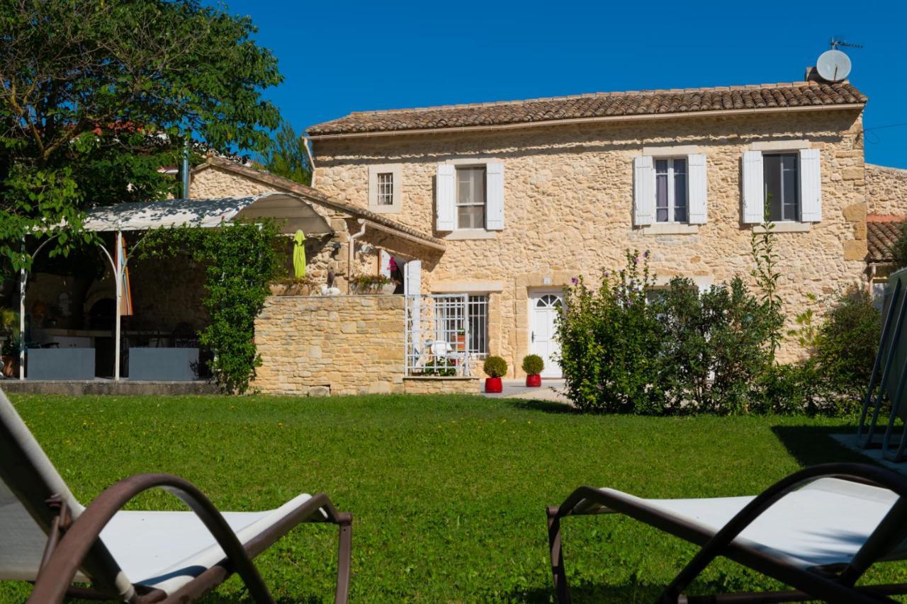 Le Mas Du Chat Bed & Breakfast Cavaillon Exterior photo